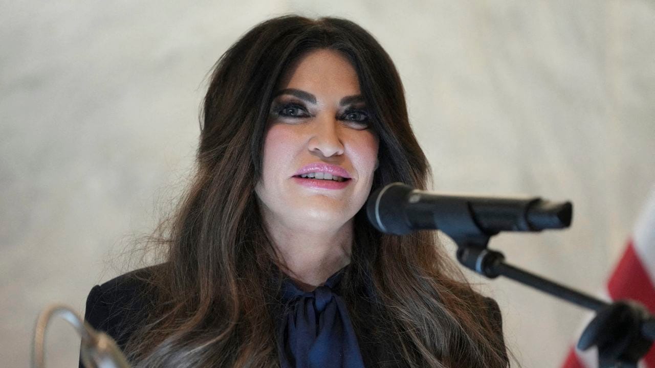 Trump pourrait renvoyer Guilfoyle. Respect.