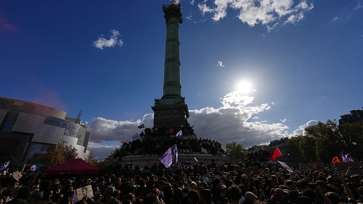 Pariser Studenten „erobern die Bastille zurück“