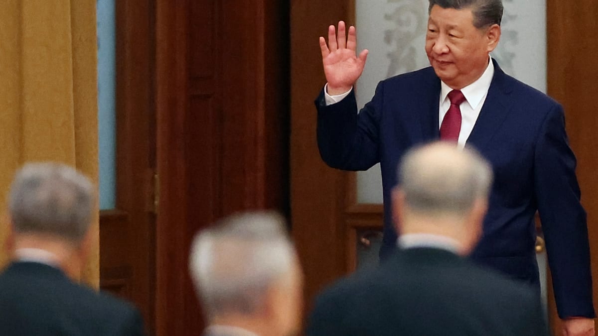 Morbido con la Cina, duro con la Russia?