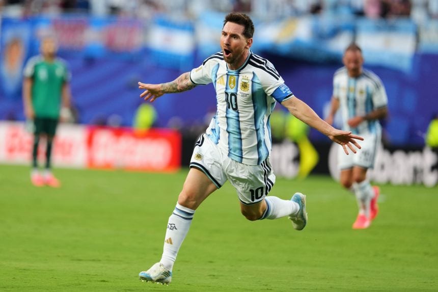 El hat trick de Messi silenció a los escépticos